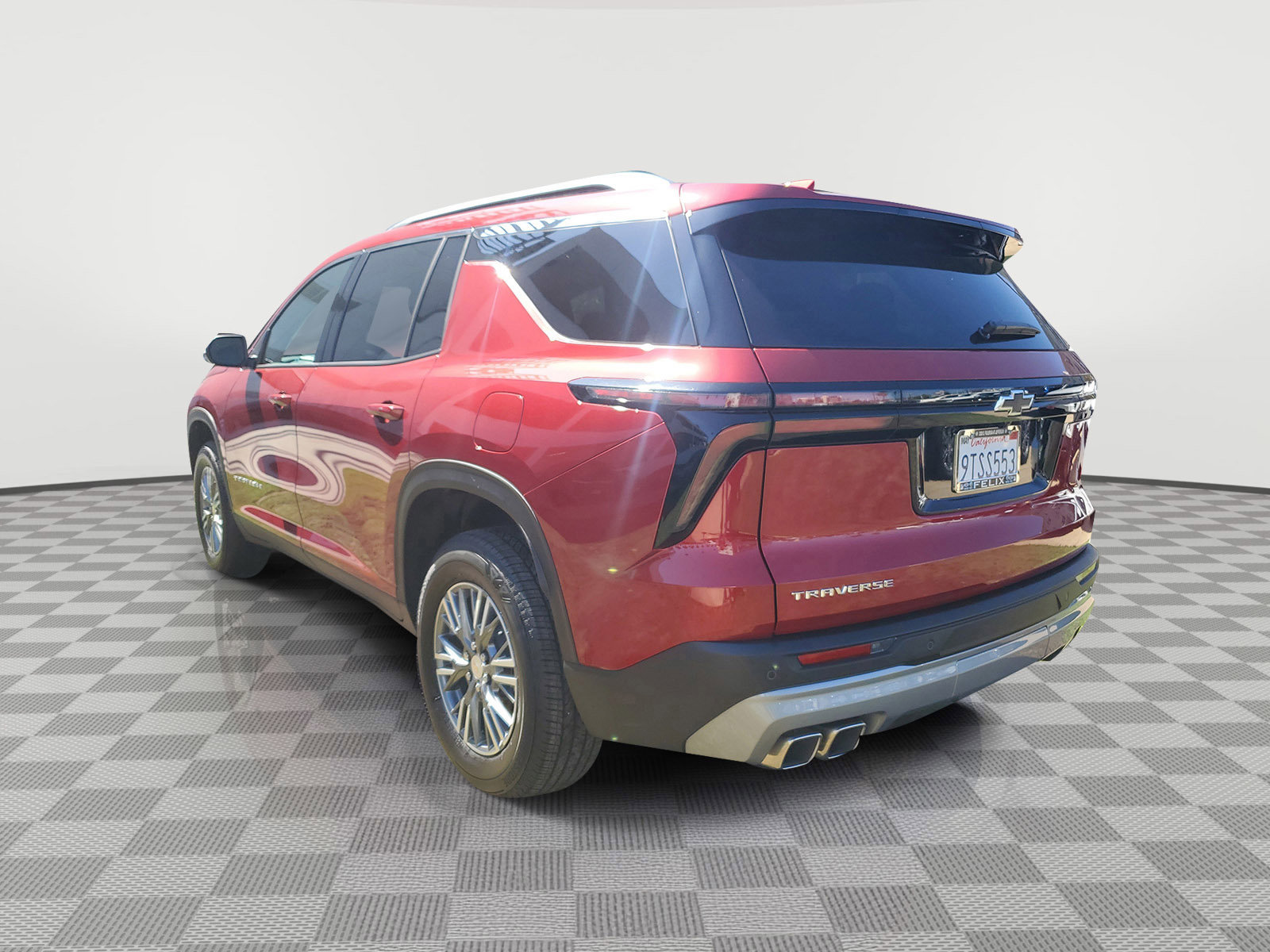2025 Chevrolet Traverse photo 3