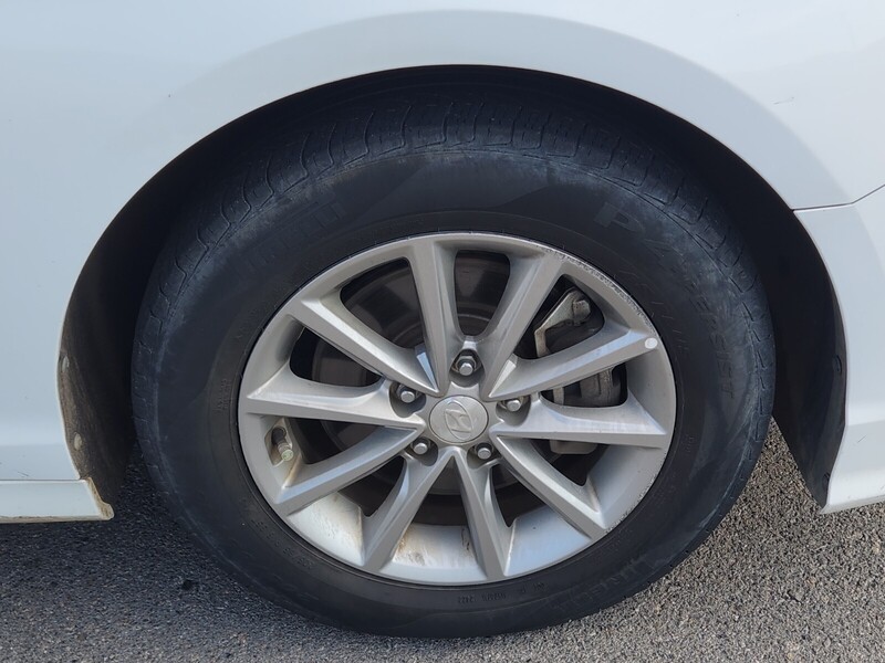 2019 Hyundai Sonata SE photo 17