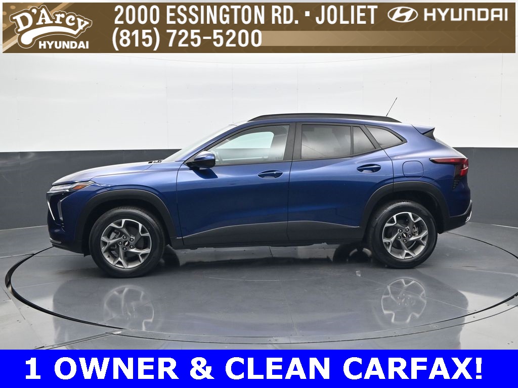 2024 Chevrolet Trax LT photo 8