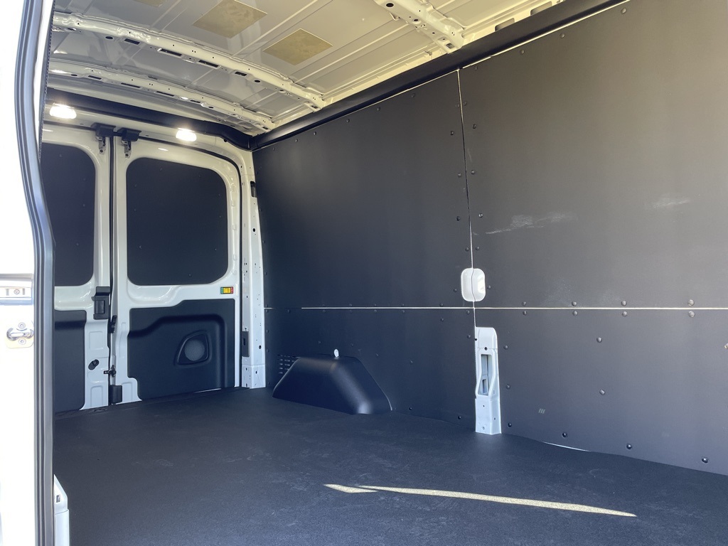 2024 Ford Transit Cargo Van photo 3