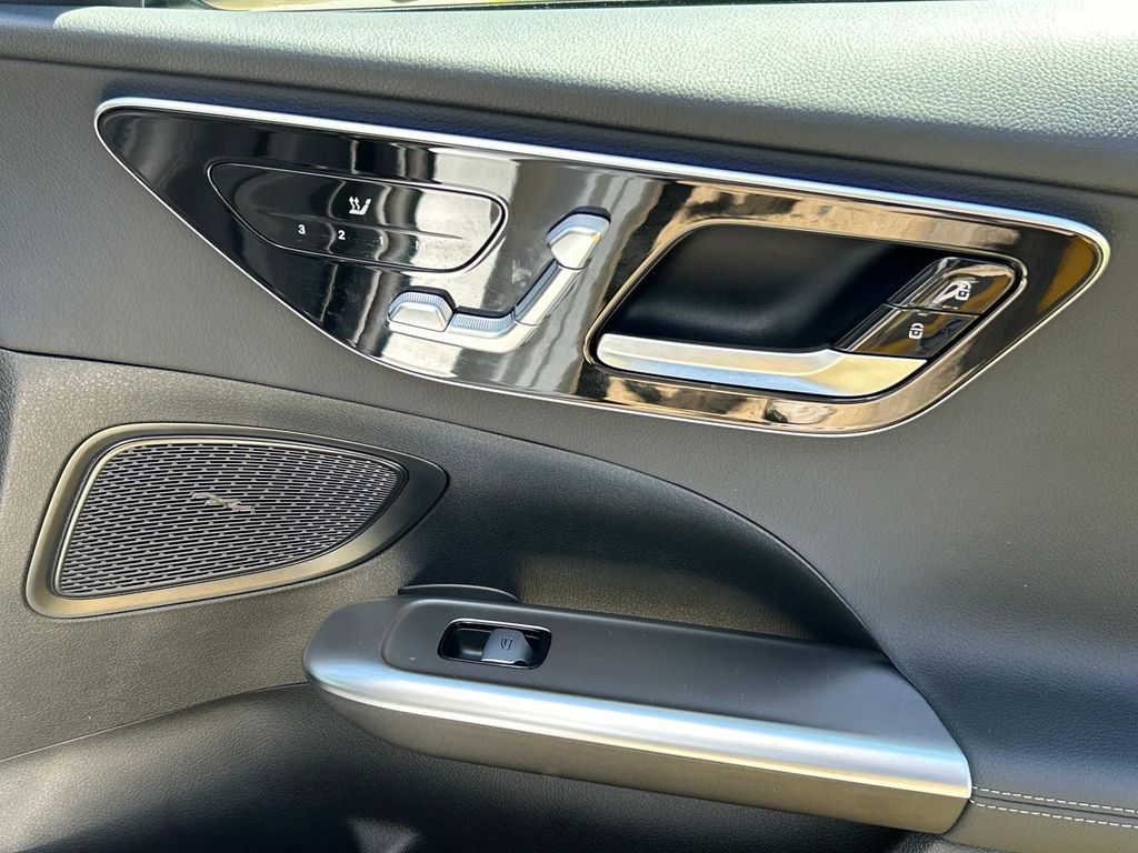 2024 Mercedes Benz C 300 4MATIC photo 20