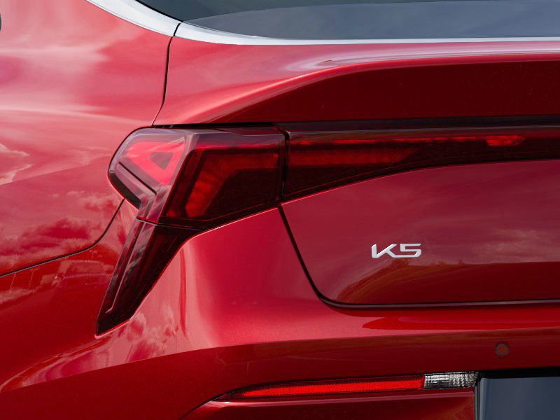 2026 Kia K5 GT-Line photo 11