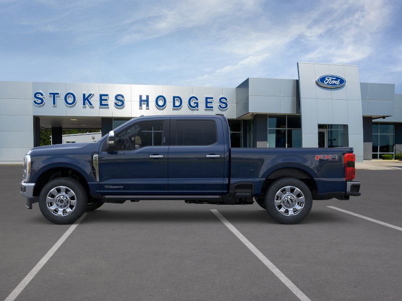2025 Ford F-250 Lariat photo 3