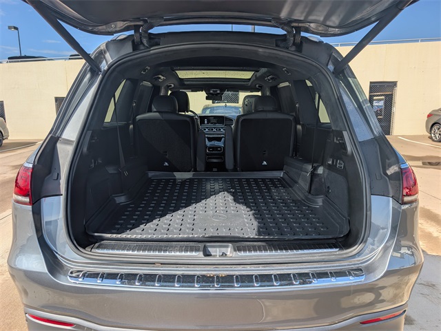 2021 Mercedes Benz GLS 63 AMG 4MATIC photo 4