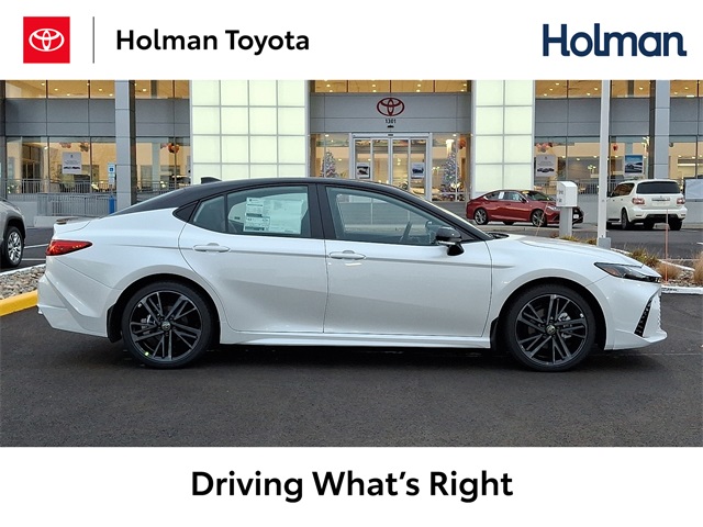 2026 Toyota Camry XSE's photo