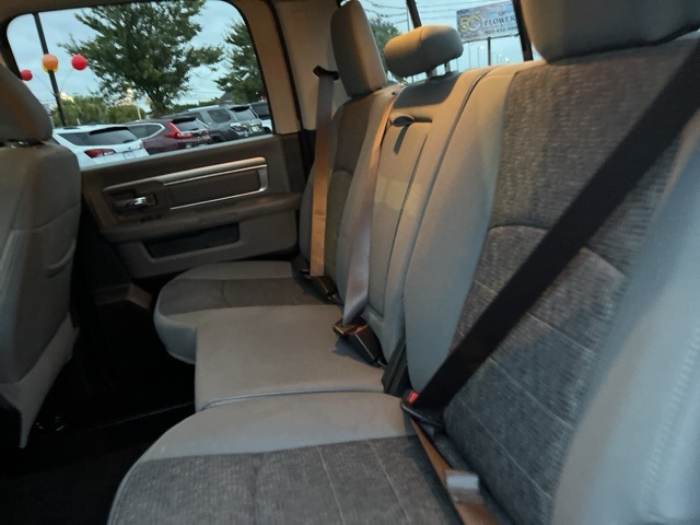 2019 Ram 1500 Classic SLT photo 11