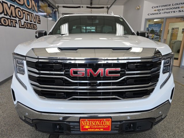 Used 2023 GMC Sierra 1500 SLT with VIN 3GTUUDED2PG187692 for sale in Detroit Lakes, Minnesota