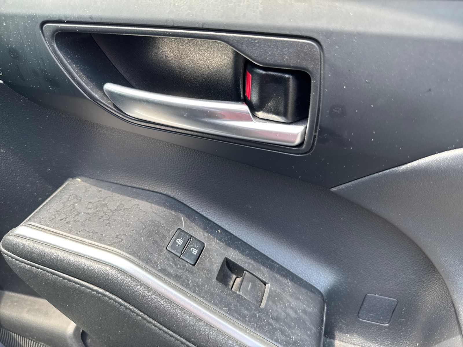2021 Toyota Highlander XLE photo 12
