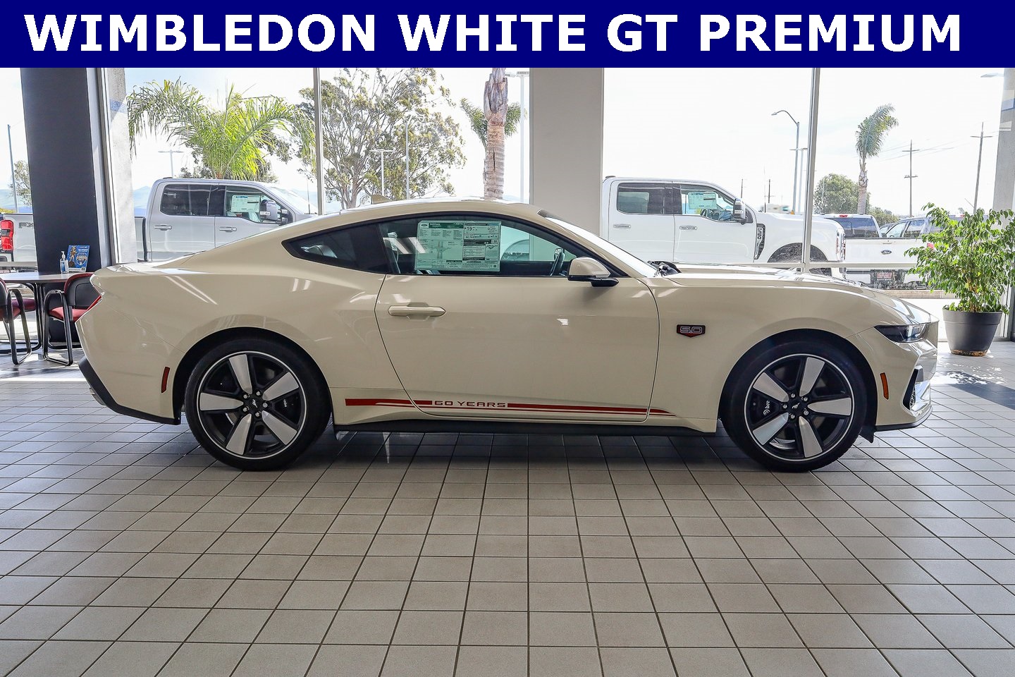 2025 Ford Mustang GT Premium photo 3