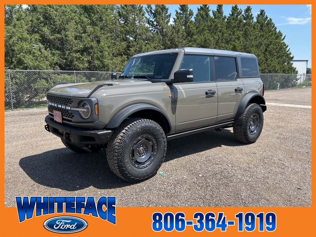 2025 Ford Bronco Badlands photo 2
