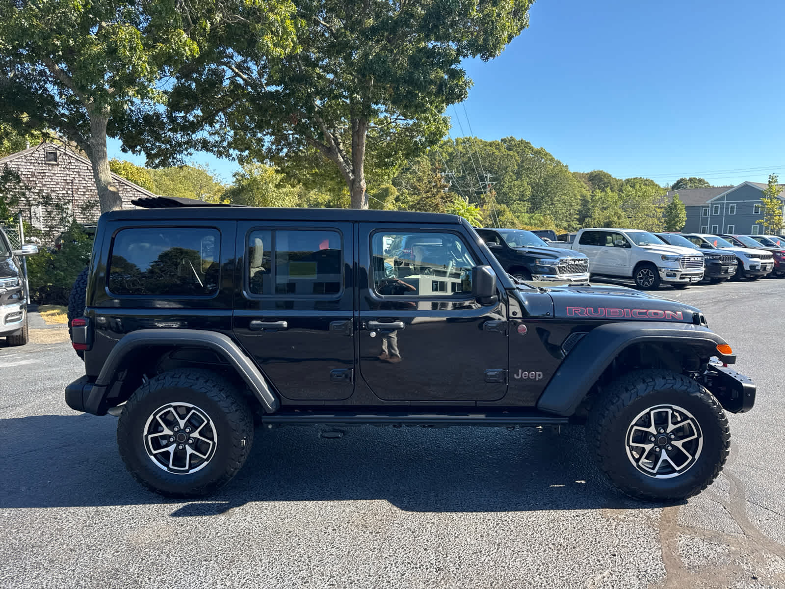 2024 Jeep Wrangler Rubicon photo 2
