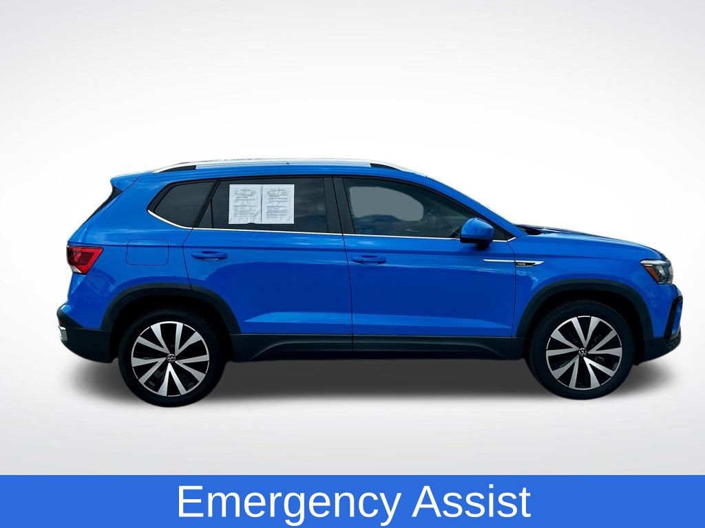 2022 Volkswagen Taos SE photo 6