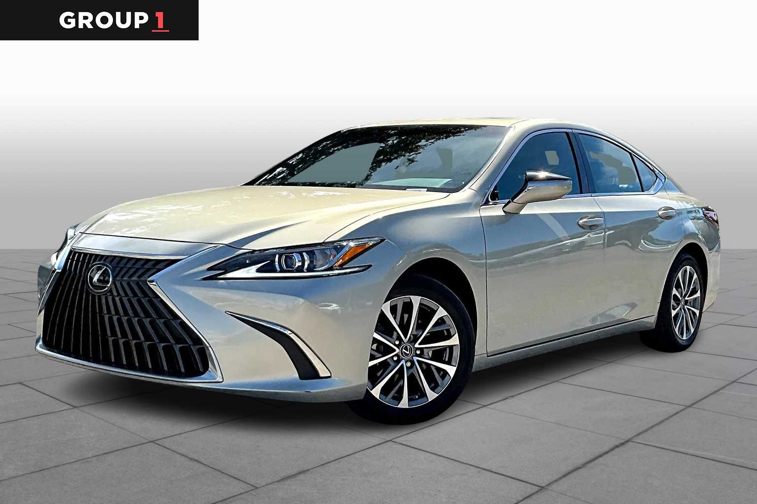 2023 Lexus ES 350's photo