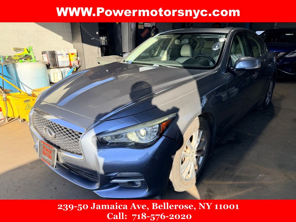 2015 INFINITI Q50 Premium