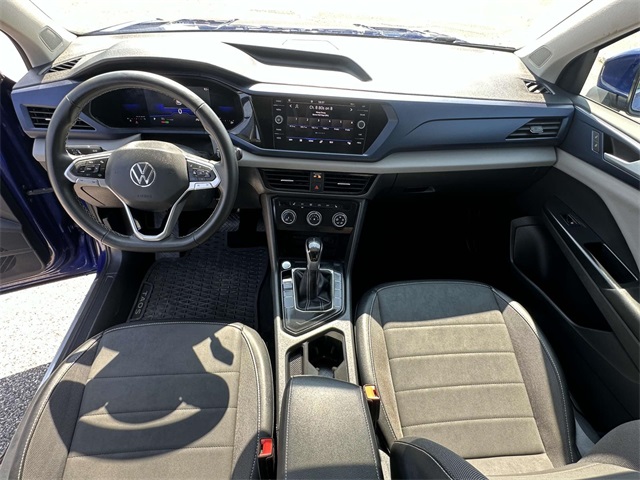 3VVRX7B22NM041102