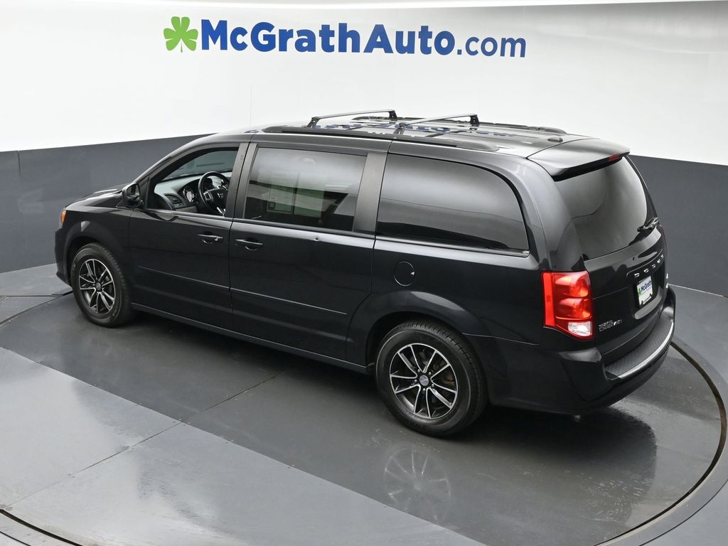 2017 Dodge Grand Caravan GT photo 19