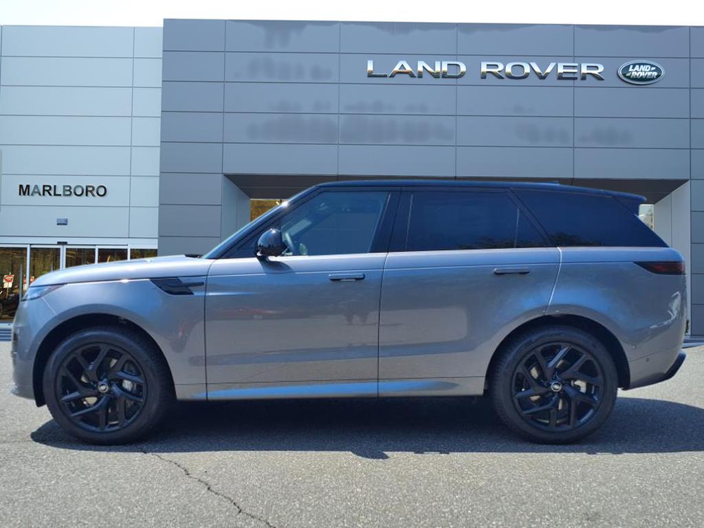 2025 Land Rover Range Rover Sport SE photo 6