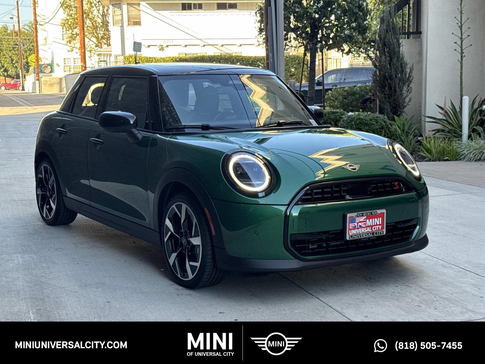 2026 MINI Hardtop 4 Door S's photo