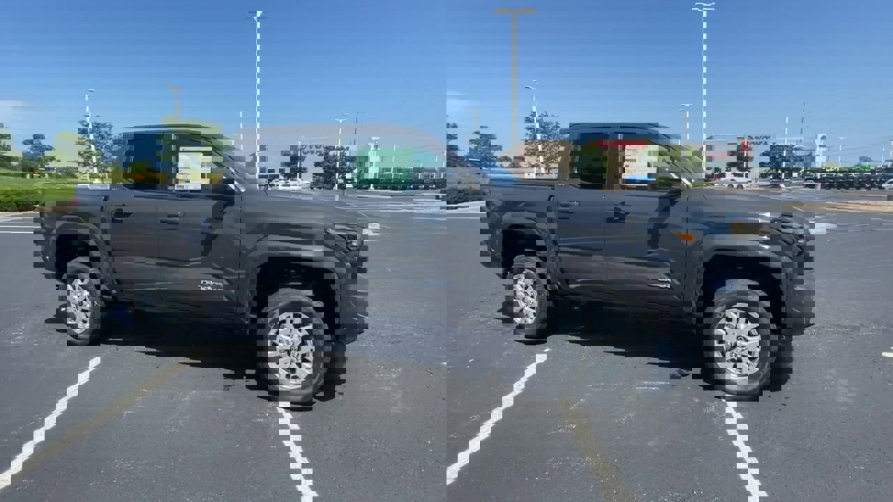 Used 2024 Toyota Tacoma SR5 with VIN 3TMLB5JN6RM023839 for sale in Kansas City