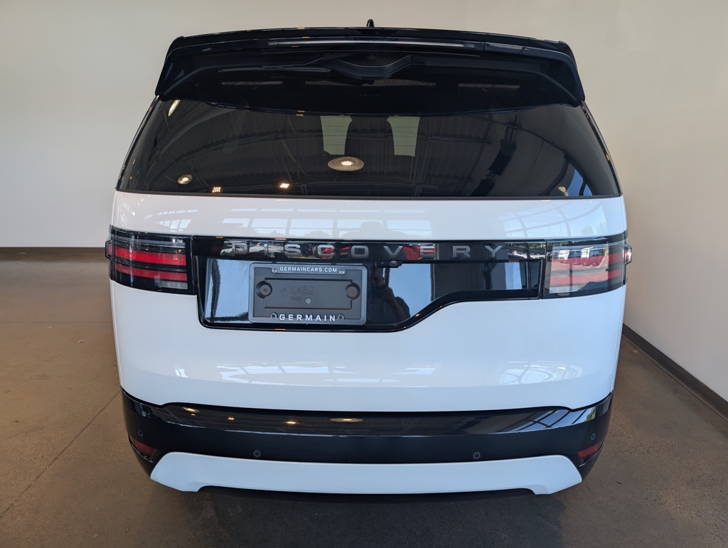 2025 Land Rover Discovery SE photo 4