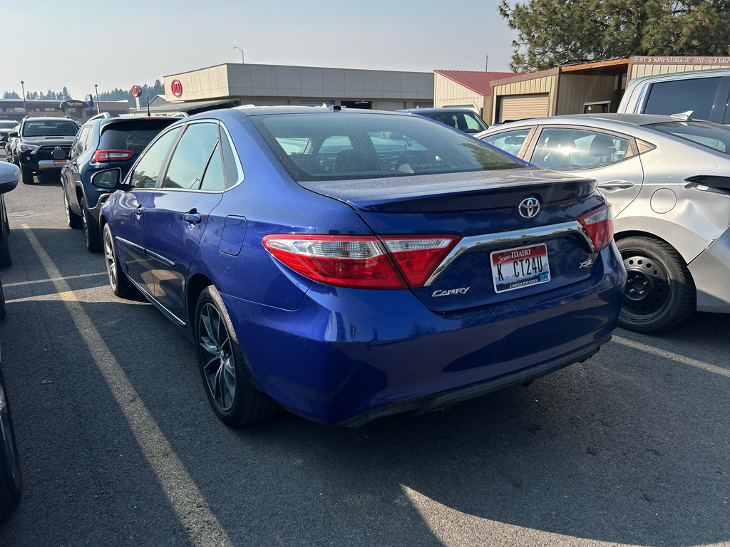 2016 Toyota Camry XSE photo 4