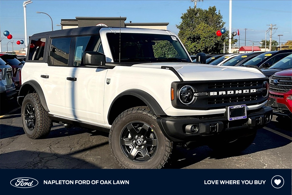 2025 Ford Bronco 4-Door Big Bend's photo