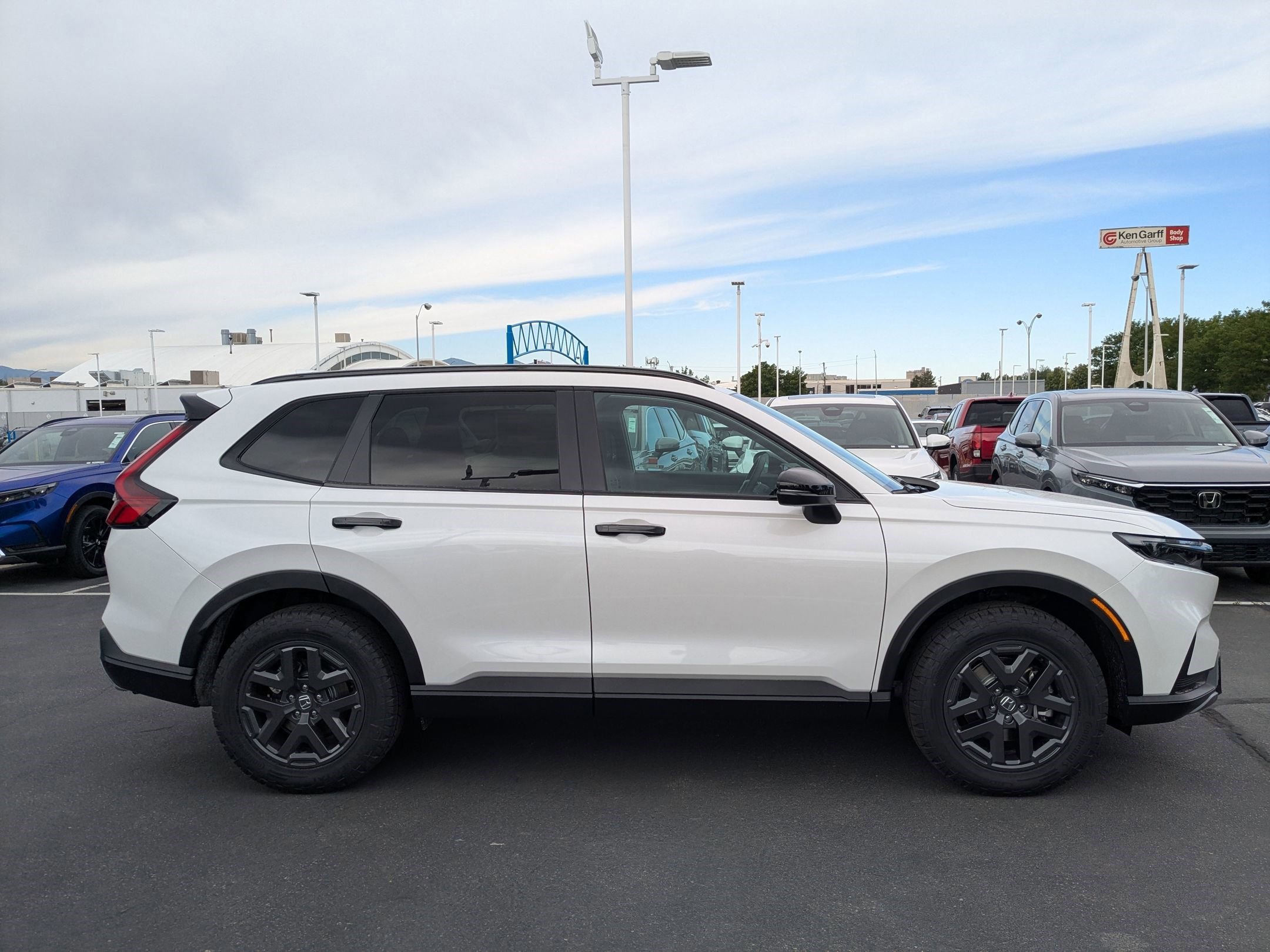 2026 Honda CR-V Hybrid photo 2