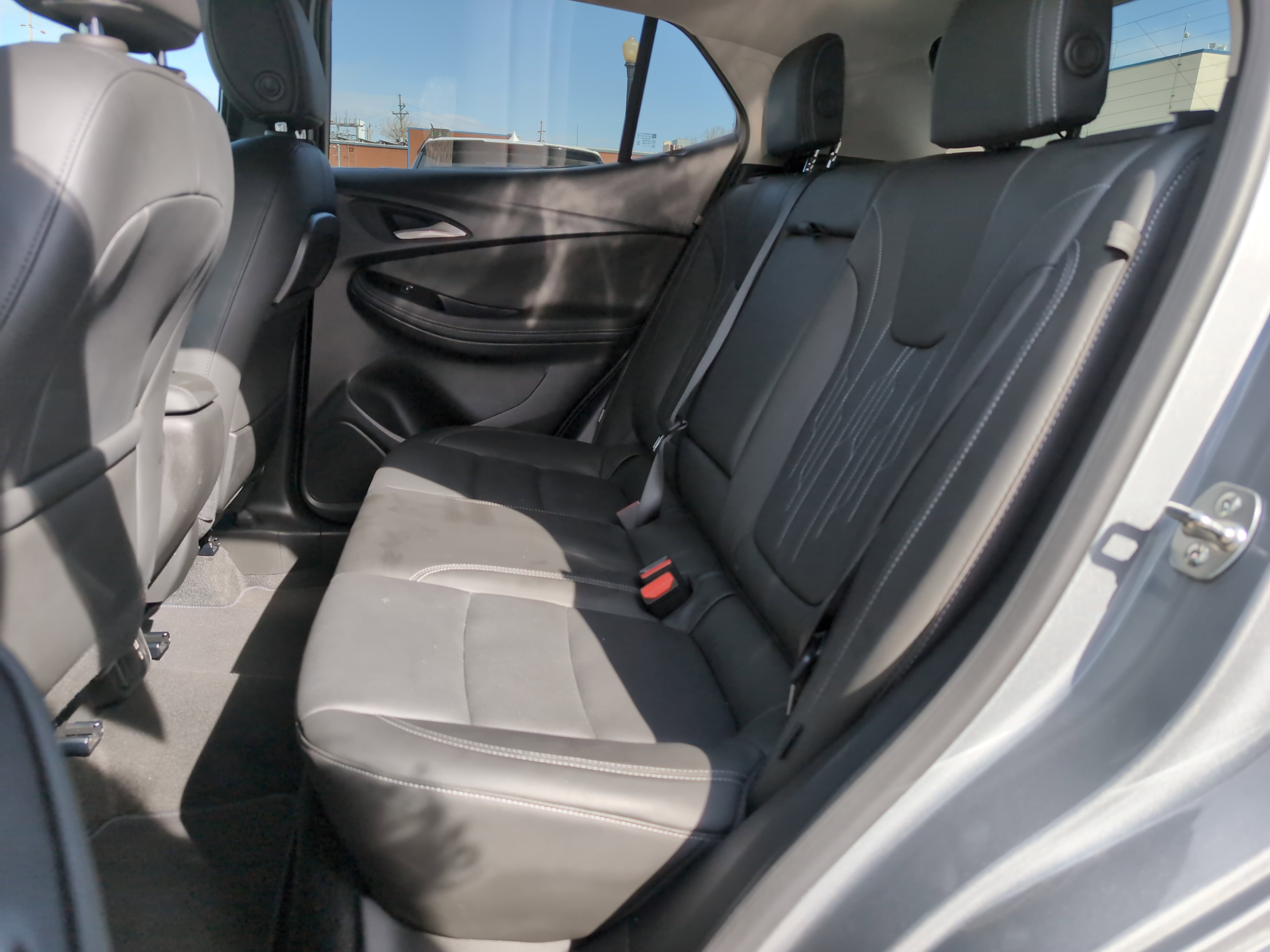 2024 Buick Encore GX Avenir photo 4