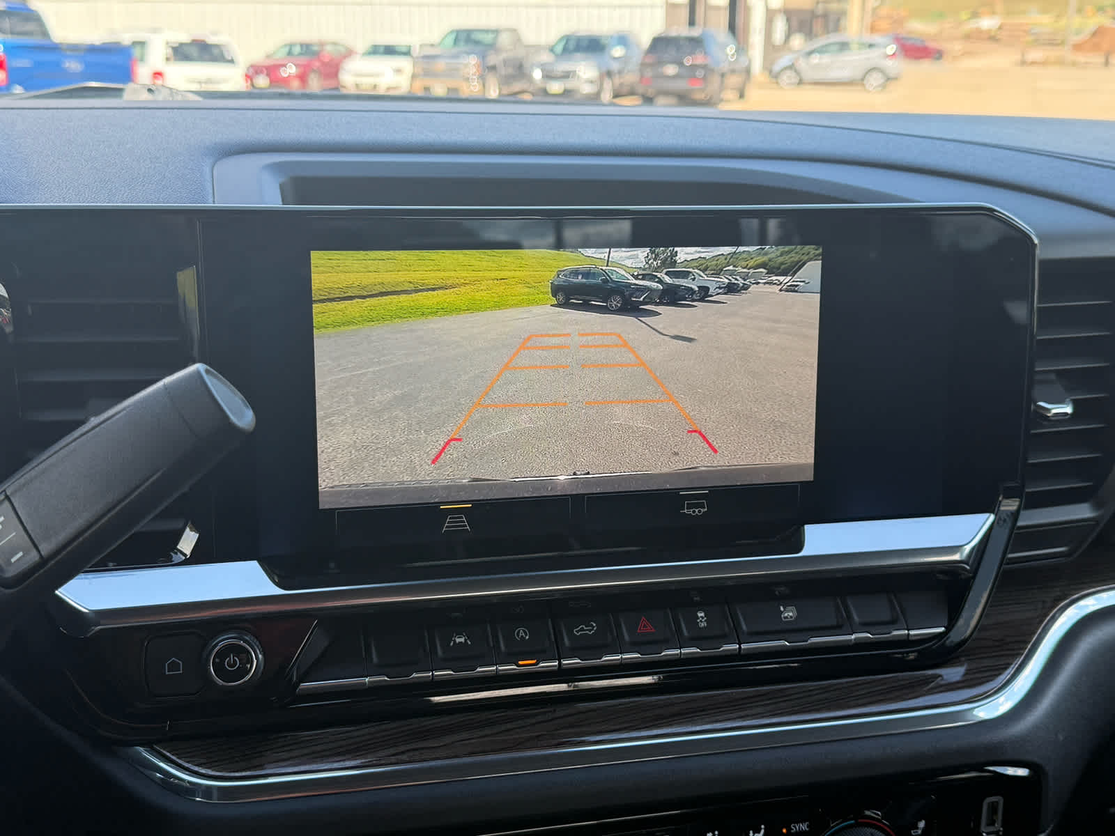 2024 Chevrolet Silverado 1500 LT photo 18