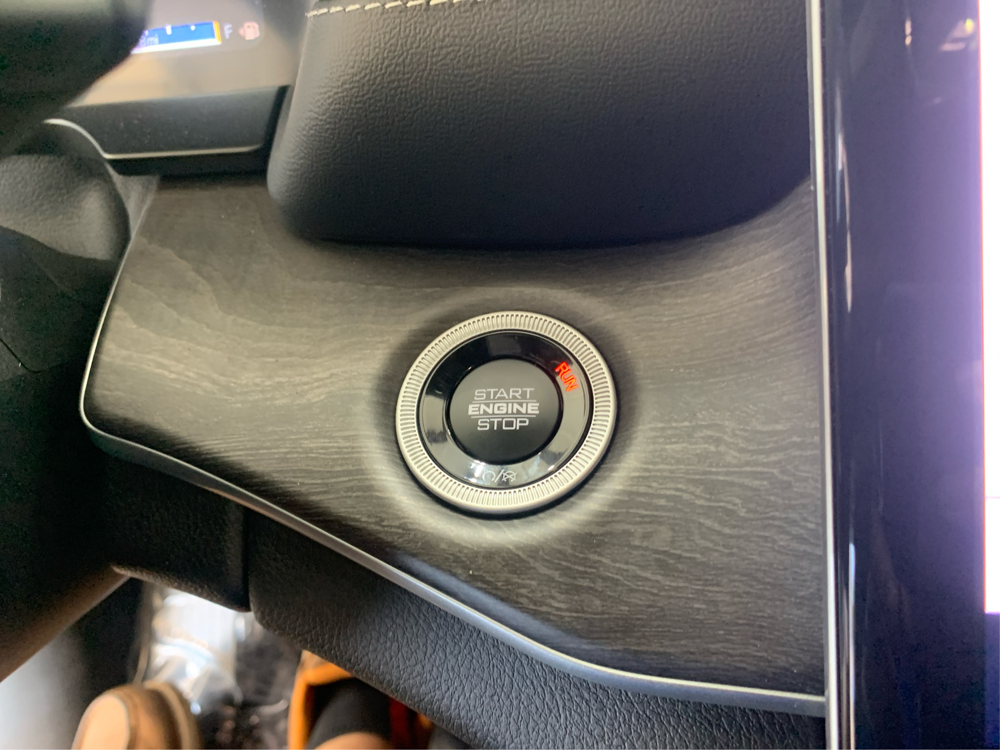 2025 Jeep Grand Cherokee Limited photo 4