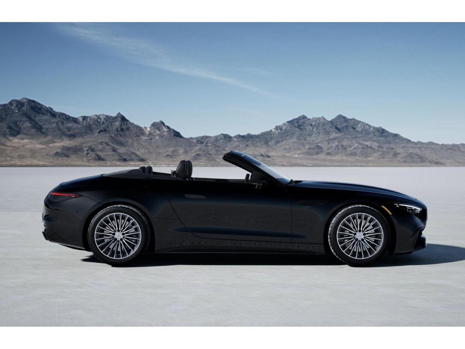 2026 Mercedes Benz SL AMG 43 photo 2