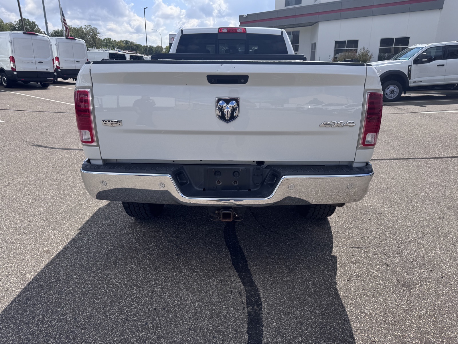 2017 Ram 3500 Laramie photo 4