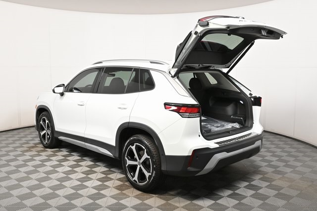 2025 Volkswagen Tiguan SE photo 22