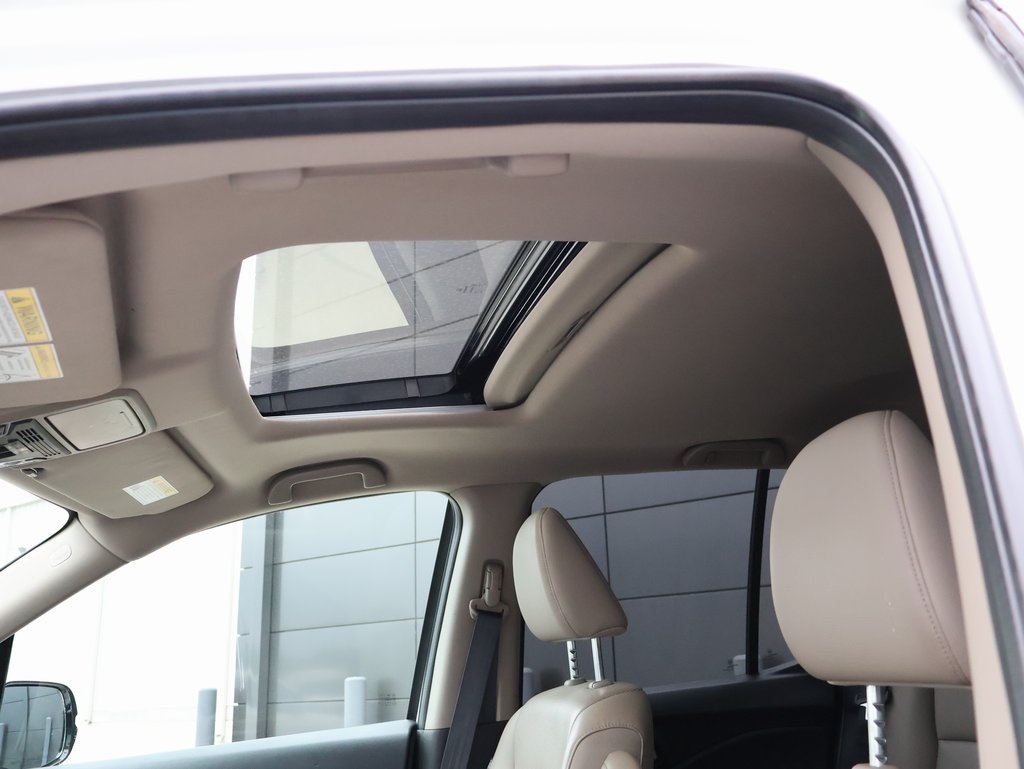 2019 Honda Ridgeline RTL-E photo 24