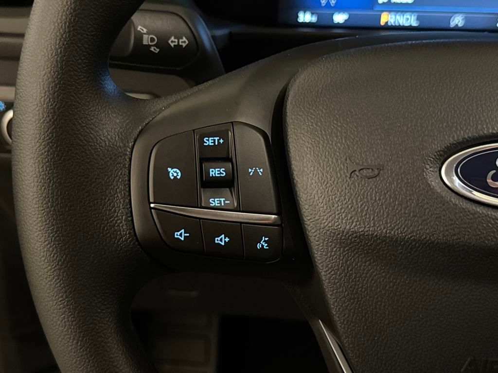 2025 Ford Escape Active photo 24