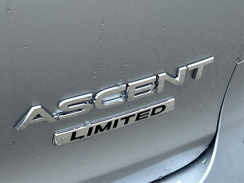 2025 Subaru Ascent Limited photo 13