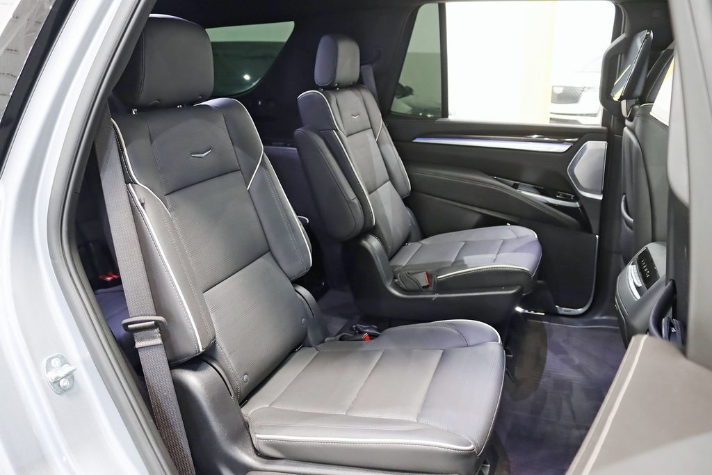 2025 Cadillac Escalade Premium Luxury photo 34