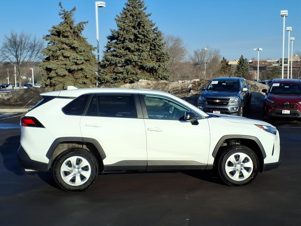 Certified 2024 Toyota RAV4 LE with VIN 2T3F1RFV9RW460264 for sale in Burnsville, Minnesota