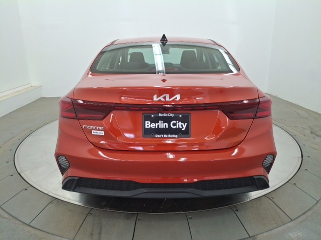 2022 Kia Forte LXS photo 6