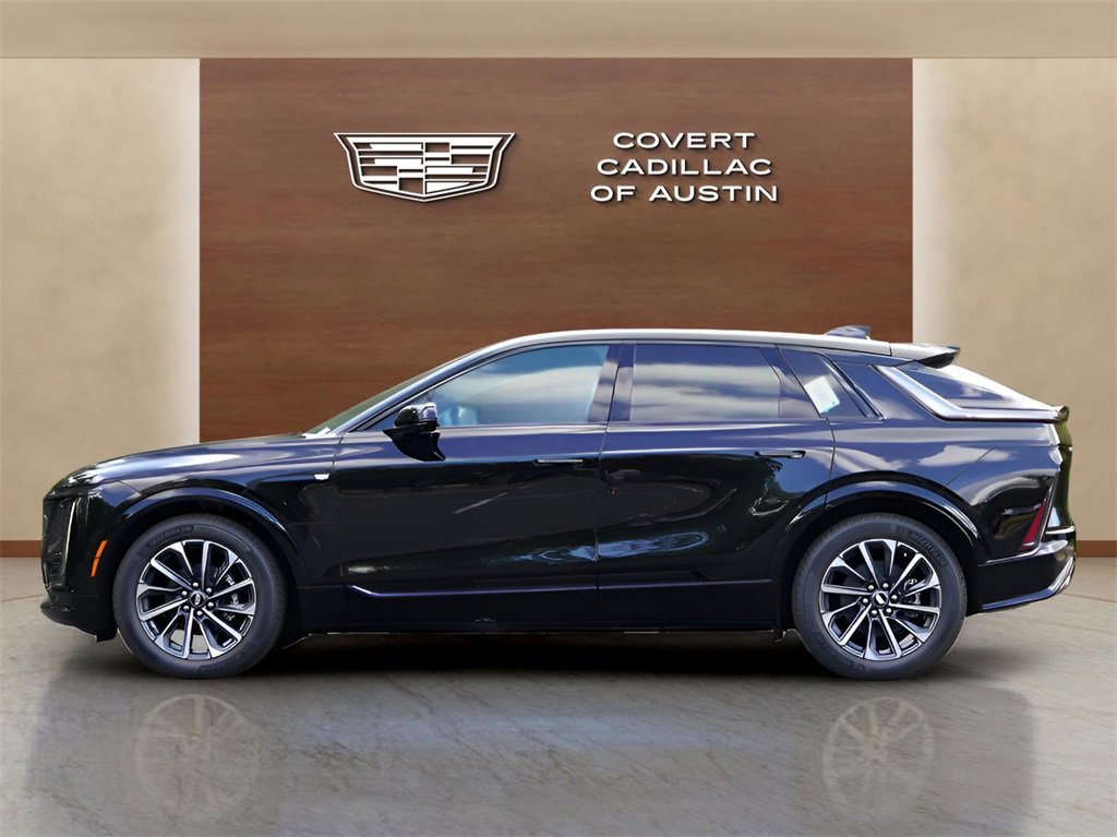 2026 Cadillac Lyriq Sport photo 4