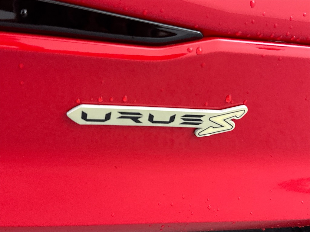 2024 Lamborghini Urus S photo 28