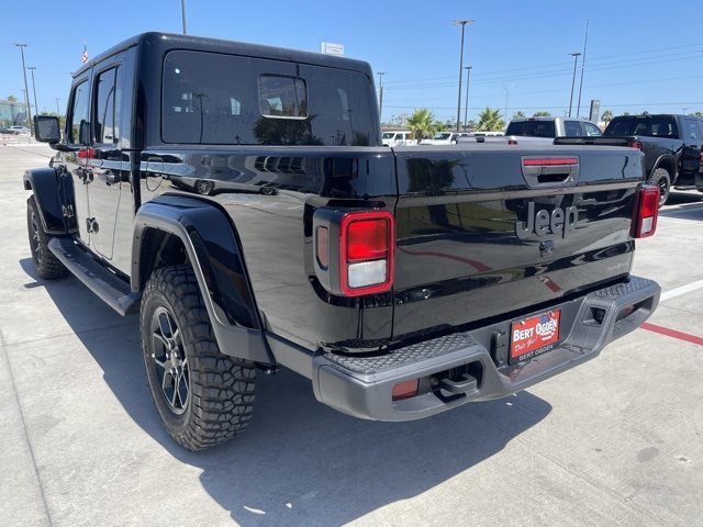 2025 Jeep Gladiator Sport photo 5