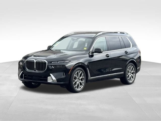 2024 BMW X7 40i's photo