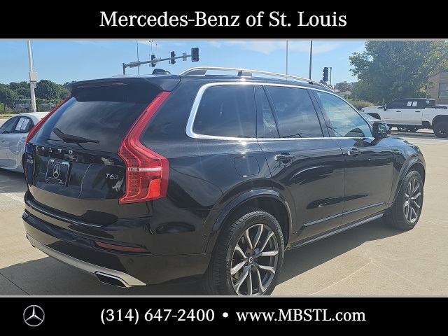 2017 Volvo XC90 T6 Momentum photo 3