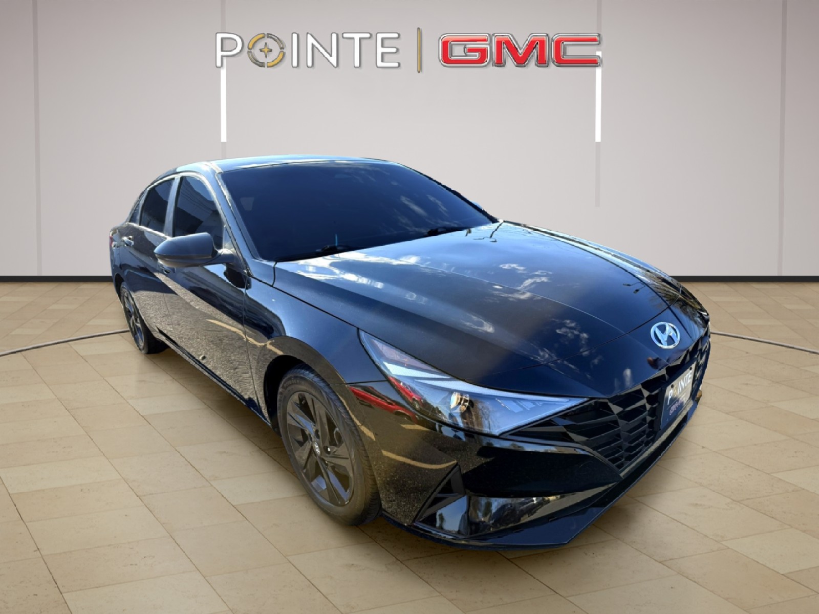 2022 Hyundai Elantra SEL's photo