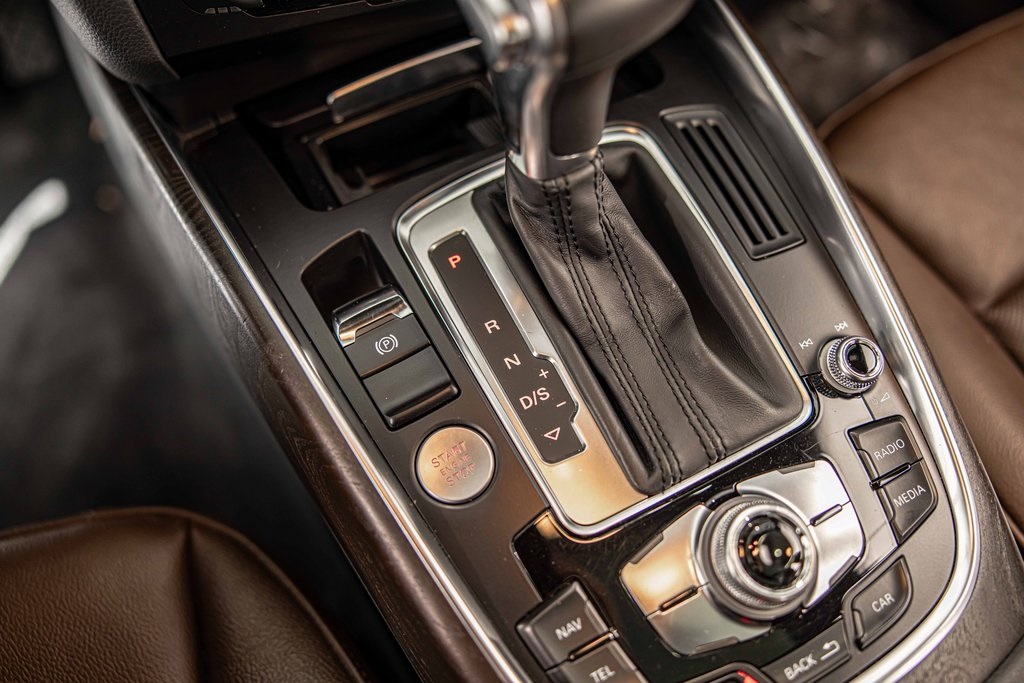 2017 AUDI Q5 - Image 31