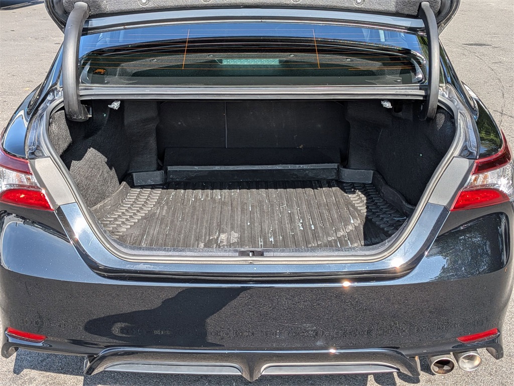 2023 Toyota Camry SE photo 5