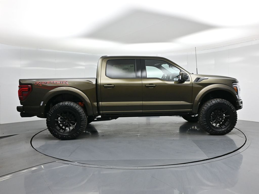 2025 Ford F-150 Raptor photo 23