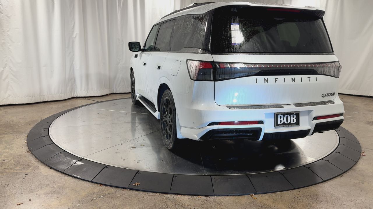 2026 Infiniti QX80 Sensory photo 4