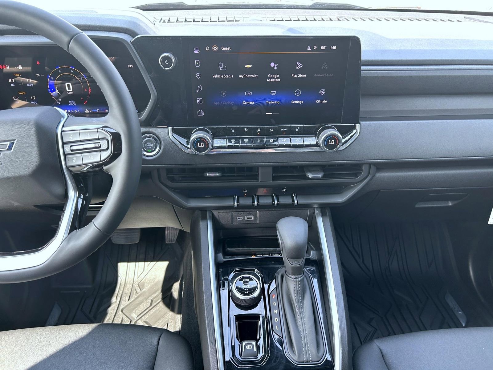 2026 Chevrolet Colorado Trail Boss photo 11